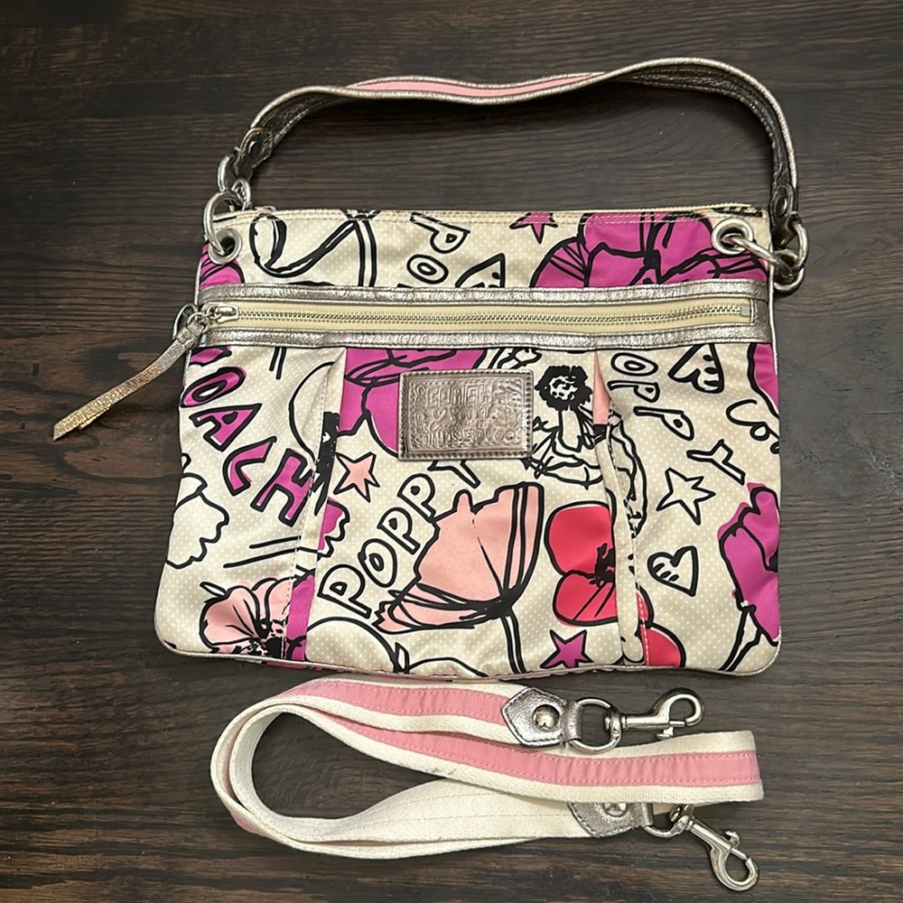 Coach poppy Kyra petal crossbody
